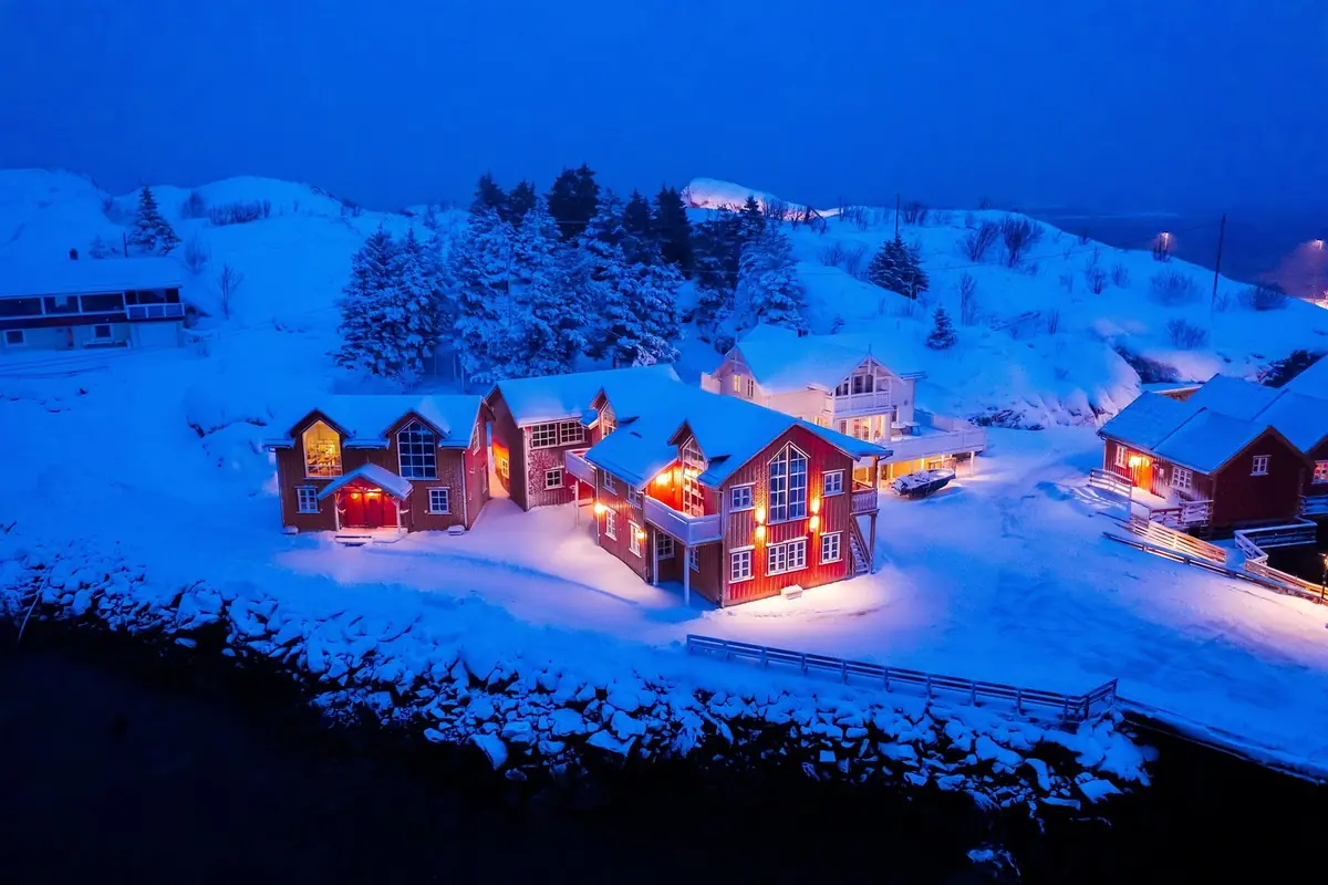 Rorbu cabins in Lofoten in winter